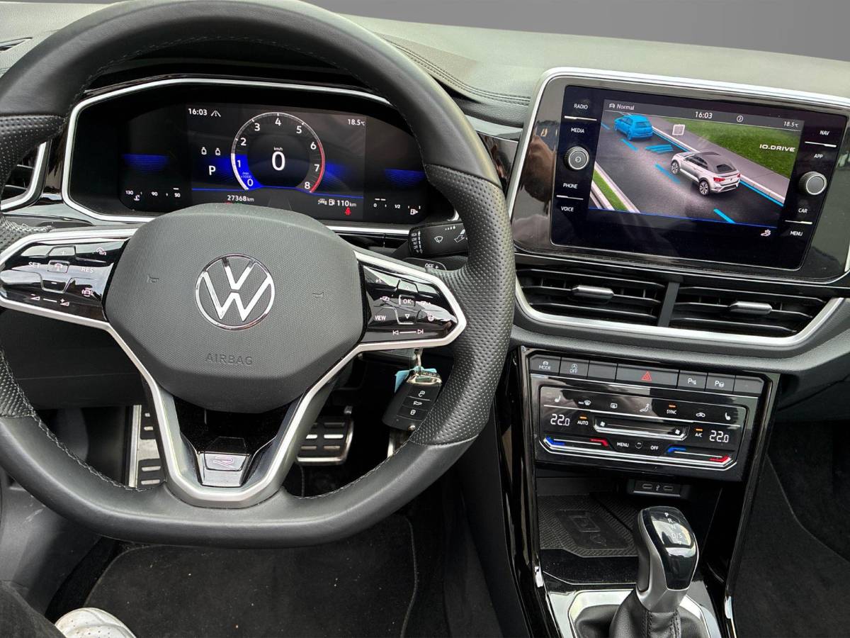 Volkswagen T-Roc Volkswagen T-Roc Cabrio 1.5TSI/150PK R-Line DSG · Apple/Android Car Play · Stoel-& Stuurverwarming · Parkeersensoren
