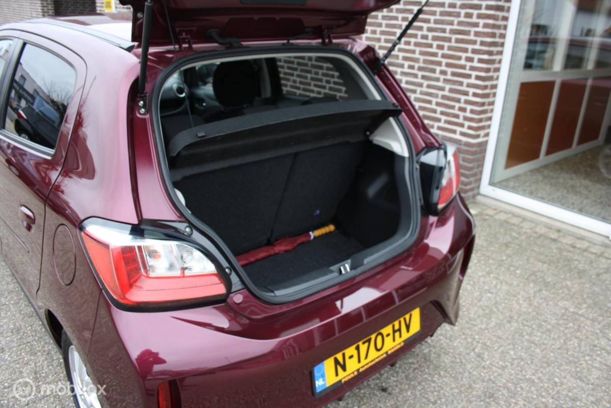 Mitsubishi Space Star Mitsubishi Space Star 1.2, camera, 24.000 km!
