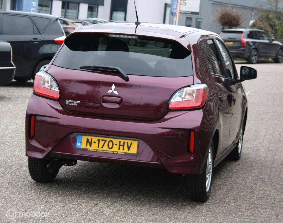 Mitsubishi Space Star Mitsubishi Space Star 1.2, camera, 24.000 km!