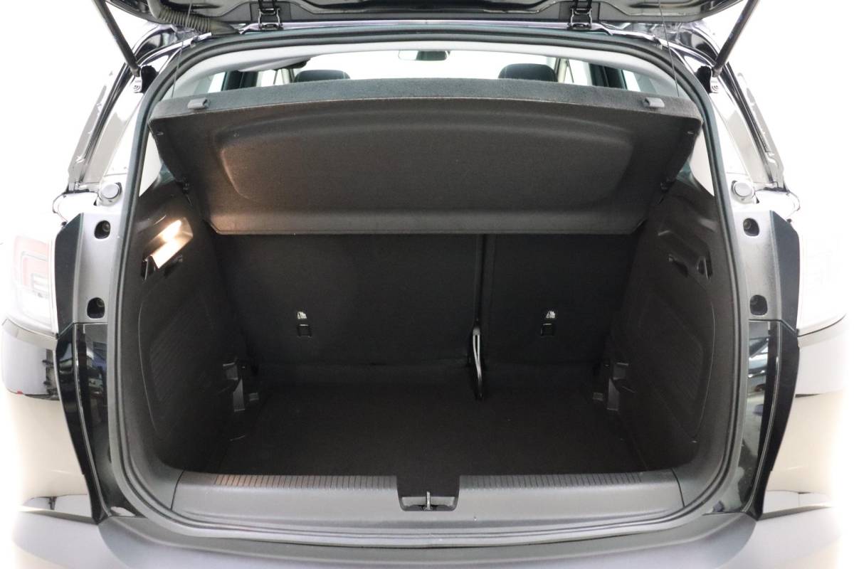 Opel Crossland Opel Crossland 1.2 Turbo 110pk Level 4 | Panoramadak | Navigatie | Camera | Climate control | Parkeersensoren | Lichtmetalen velgen | Getint glas | DAB Radio | Cruise control | Bluetooth
