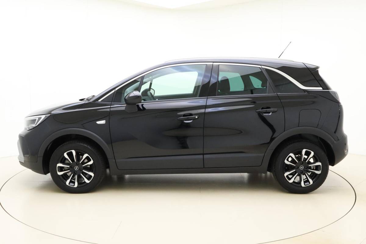 Opel Crossland Opel Crossland 1.2 Turbo 110pk Level 4 | Panoramadak | Navigatie | Camera | Climate control | Parkeersensoren | Lichtmetalen velgen | Getint glas | DAB Radio | Cruise control | Bluetooth
