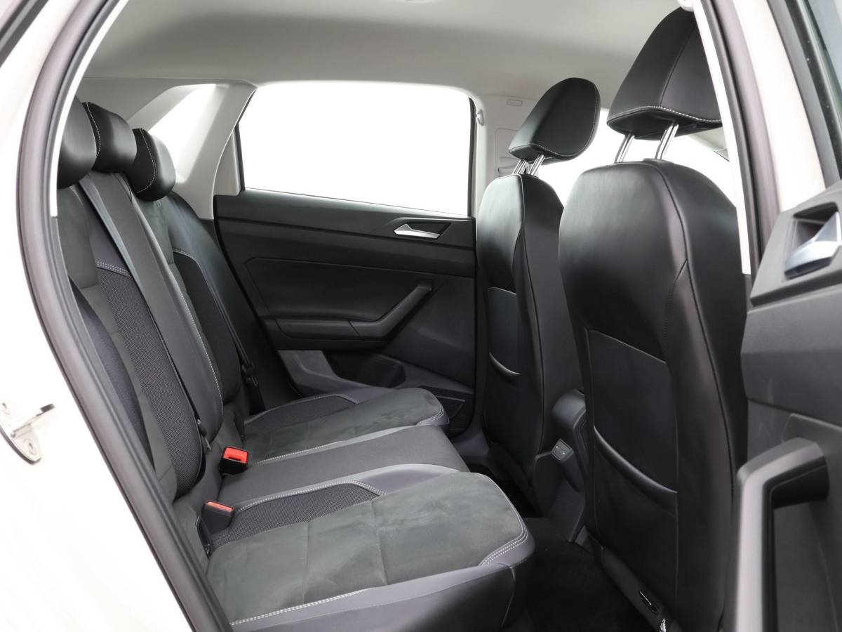Volkswagen Polo Volkswagen Polo 1.0 TSI 95pk DSG Style · Camera · Matrix LED · Stoelverwarming · P-Sensoren · ACC · Apple/Android Car Play · Garantie t/m 27-12-2026