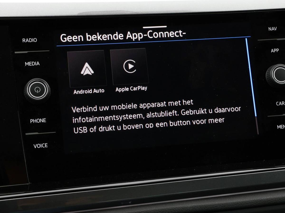 Volkswagen Polo Volkswagen Polo 1.0 TSI 95pk DSG Style · Camera · Matrix LED · Stoelverwarming · P-Sensoren · ACC · Apple/Android Car Play · Garantie t/m 27-12-2026