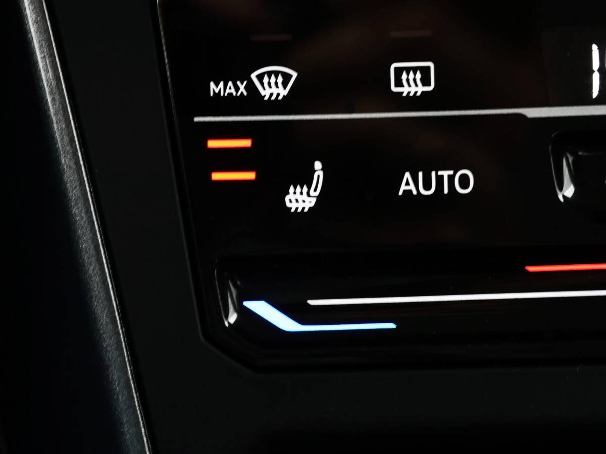 Volkswagen Polo Volkswagen Polo 1.0 TSI 95pk DSG Style · Camera · Matrix LED · Stoelverwarming · P-Sensoren · ACC · Apple/Android Car Play · Garantie t/m 27-12-2026
