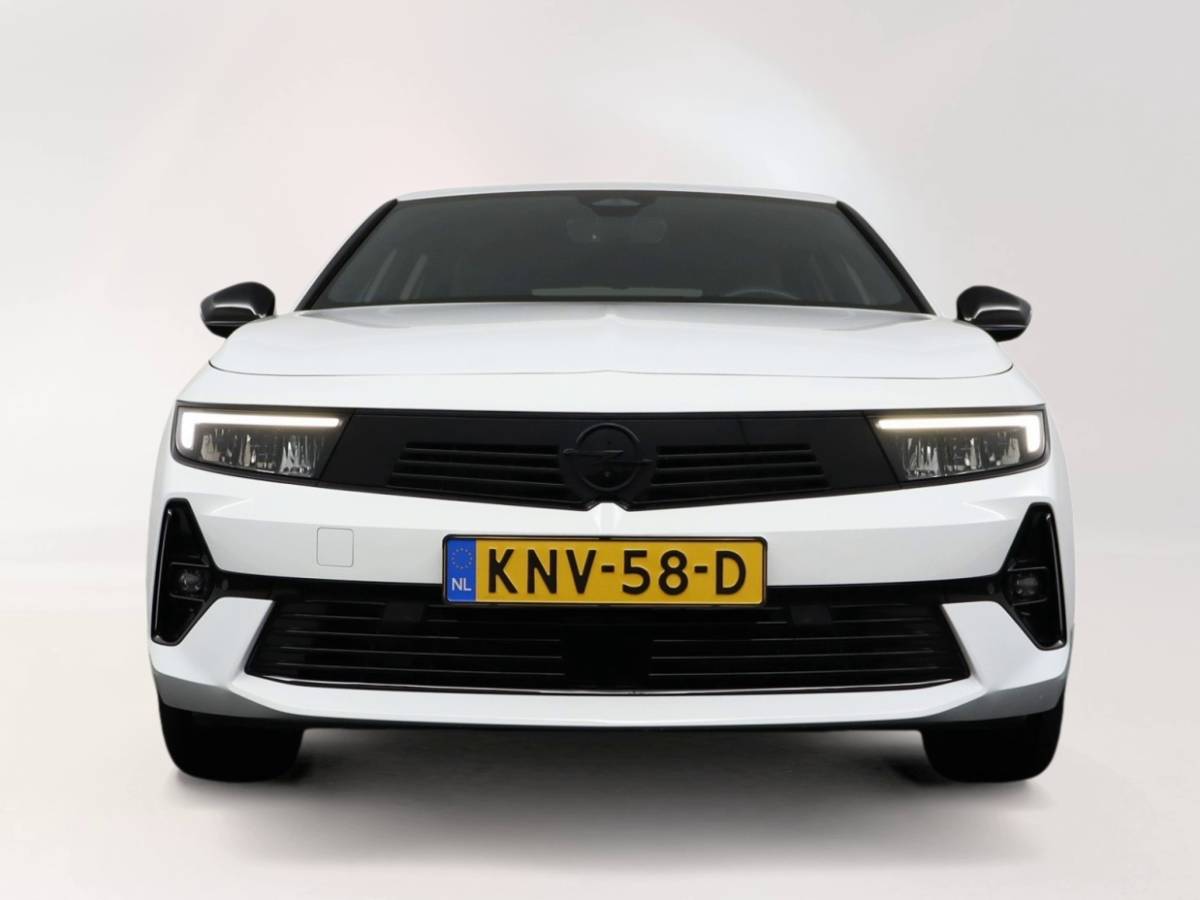Opel Astra Opel Astra 1.2 GS Line | 360 Cam | LED Plus | Ambilight | Navi | Apple Car Play – RIJKLAAR + BOVAG GARANTIE