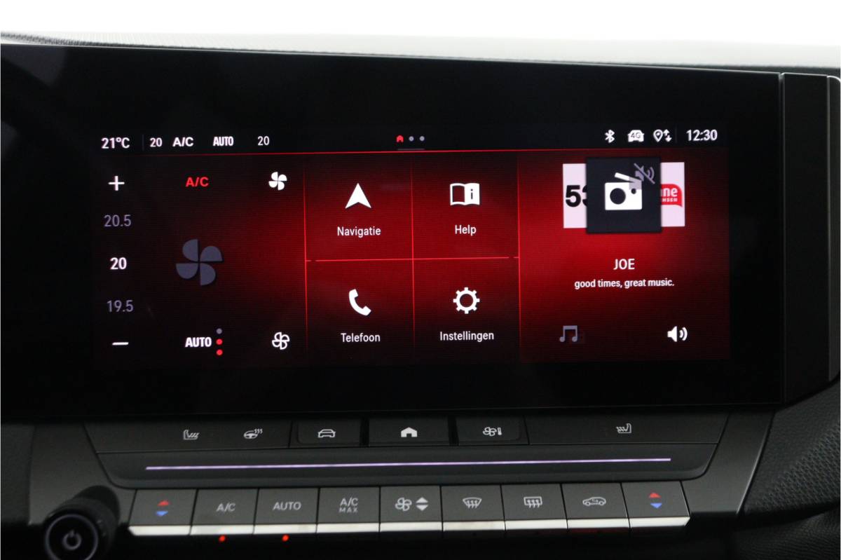 Opel Astra Opel Astra 1.2 GS Line | 360 Cam | LED Plus | Ambilight | Navi | Apple Car Play – RIJKLAAR + BOVAG GARANTIE