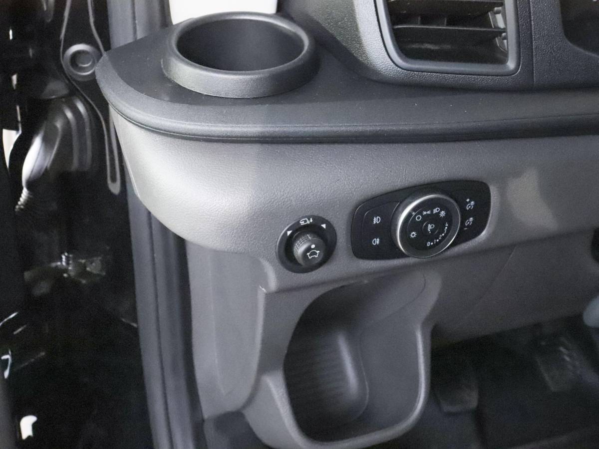 Ford Transit Ford Transit 290 2.0 TDCI L2H2 Trend Airco Navigatie Bluetooth Camera Cruise Control Trekhaak