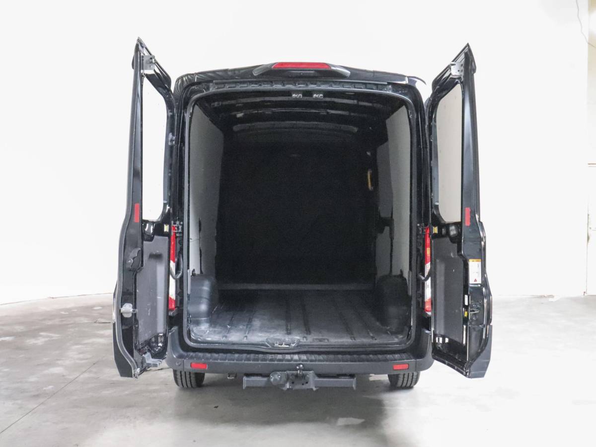 Ford Transit Ford Transit 290 2.0 TDCI L2H2 Trend Airco Navigatie Bluetooth Camera Cruise Control Trekhaak