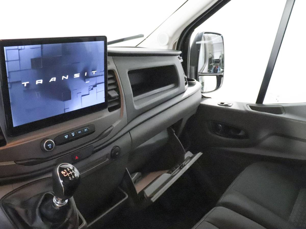 Ford Transit Ford Transit 290 2.0 TDCI L2H2 Trend Airco Navigatie Bluetooth Camera Cruise Control Trekhaak