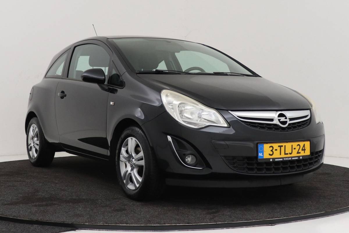 Opel Corsa Opel Corsa 1.2-16V Berlin | Org NL | 85.000 KM!! | Airco |