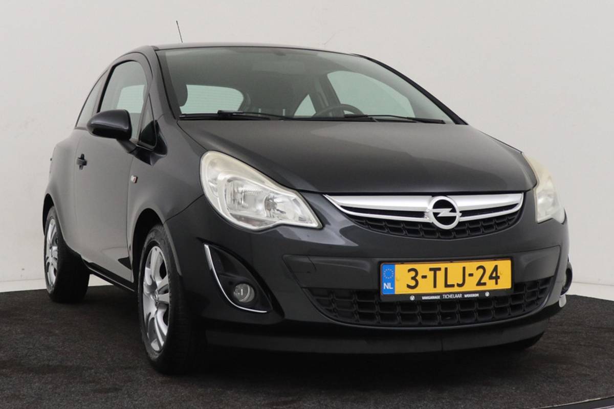 Opel Corsa Opel Corsa 1.2-16V Berlin | Org NL | 85.000 KM!! | Airco |