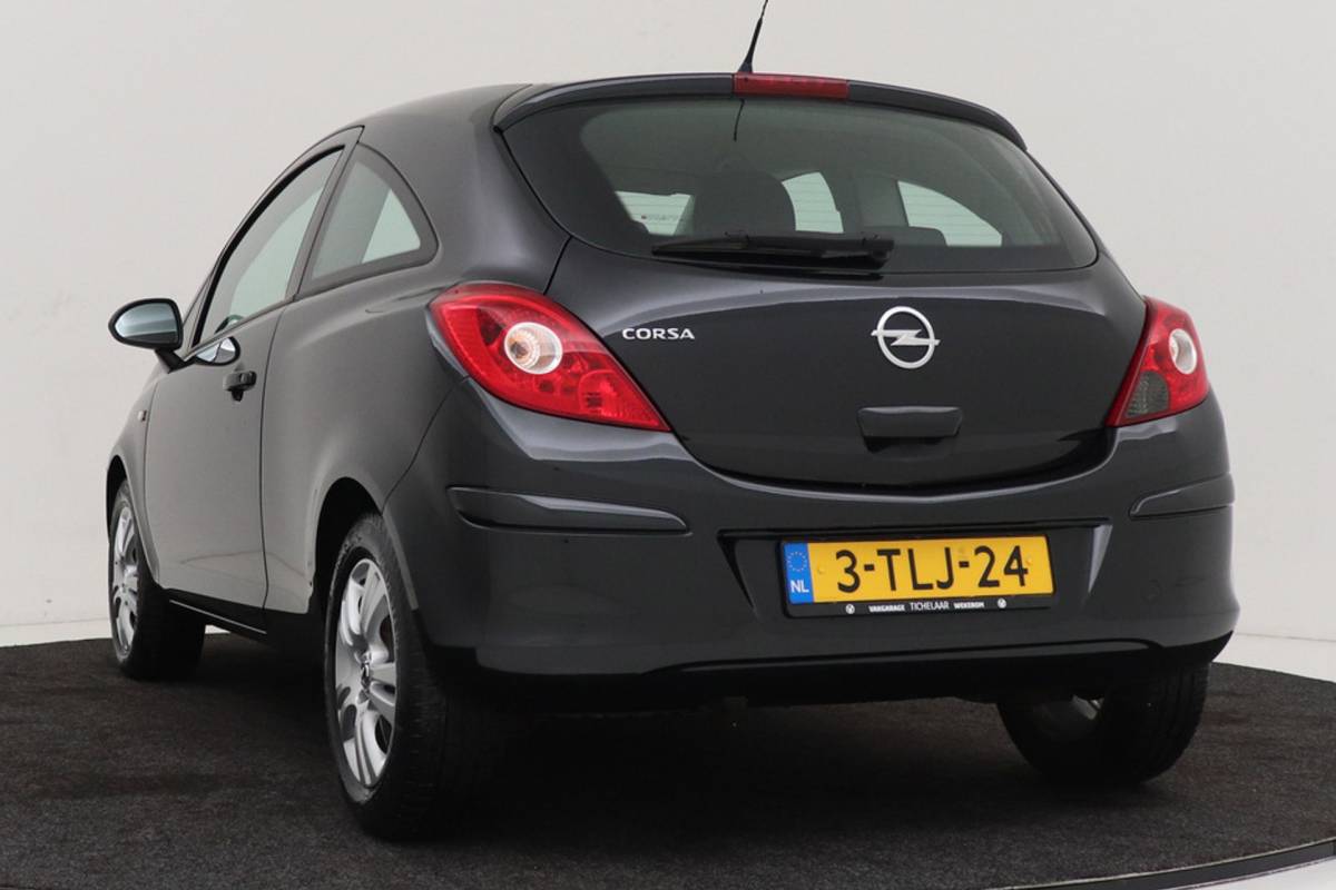 Opel Corsa Opel Corsa 1.2-16V Berlin | Org NL | 85.000 KM!! | Airco |