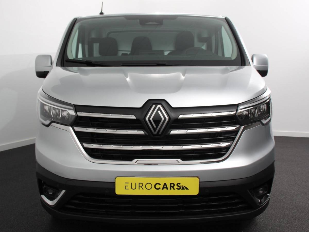 Renault Trafic Renault Trafic 2.0 Blue dCi 150 T30 L2H1 Advance Automaat Navigatie bluetooth DAB Camera Airco Trekhaak Lichtmetalen velgen