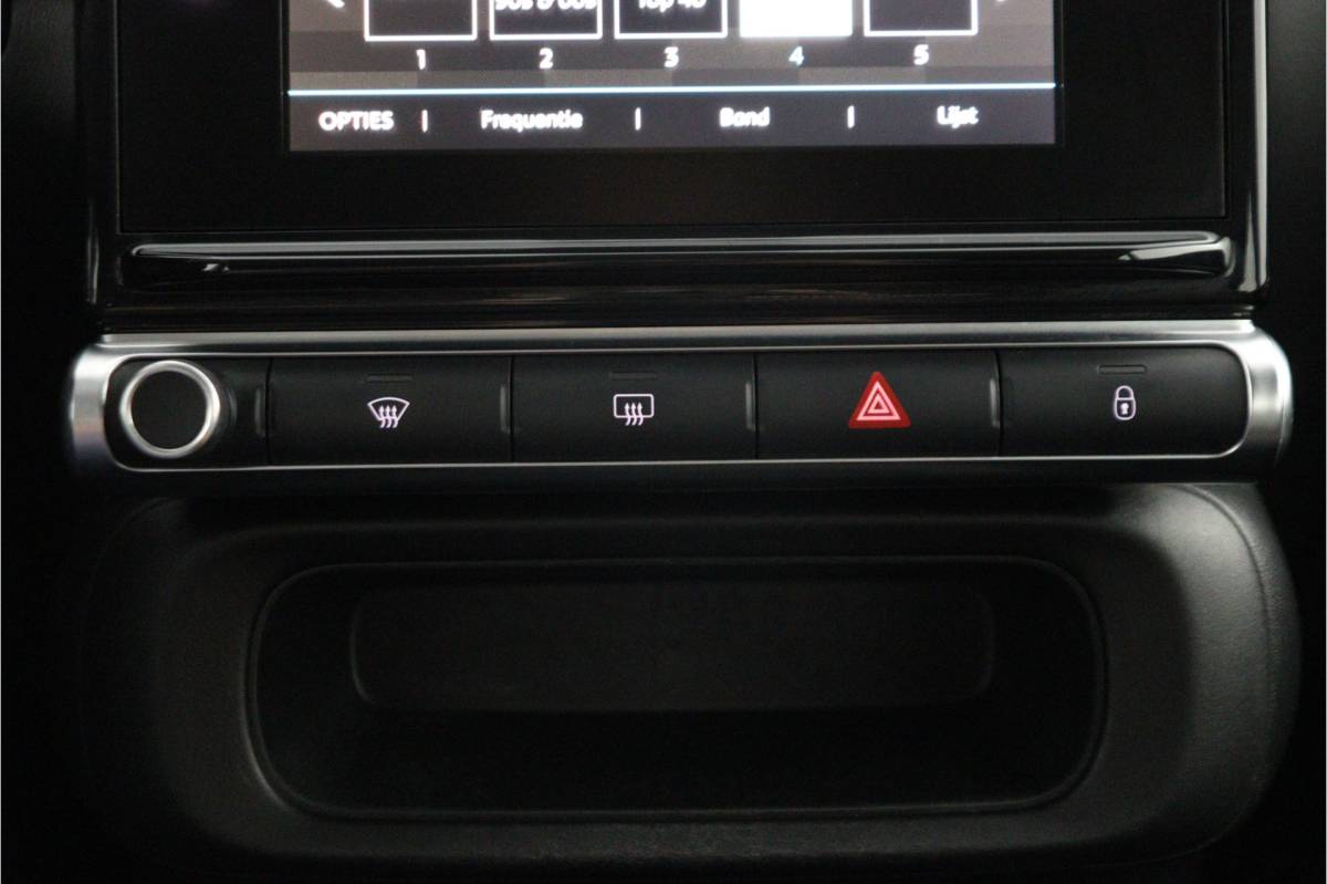 Citroën C3 Citroën C3 1.2 PureTech Feel, Orig.NL – 100% Onderhouden | Navi | Apple Car Play | Cruise | Airco – RIJKLAAR + BOVAG GARANTIE