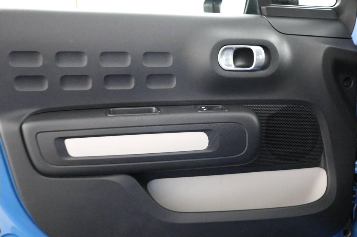 Citroën C3 Citroën C3 1.2 PureTech Feel, Orig.NL – 100% Onderhouden | Navi | Apple Car Play | Cruise | Airco – RIJKLAAR + BOVAG GARANTIE