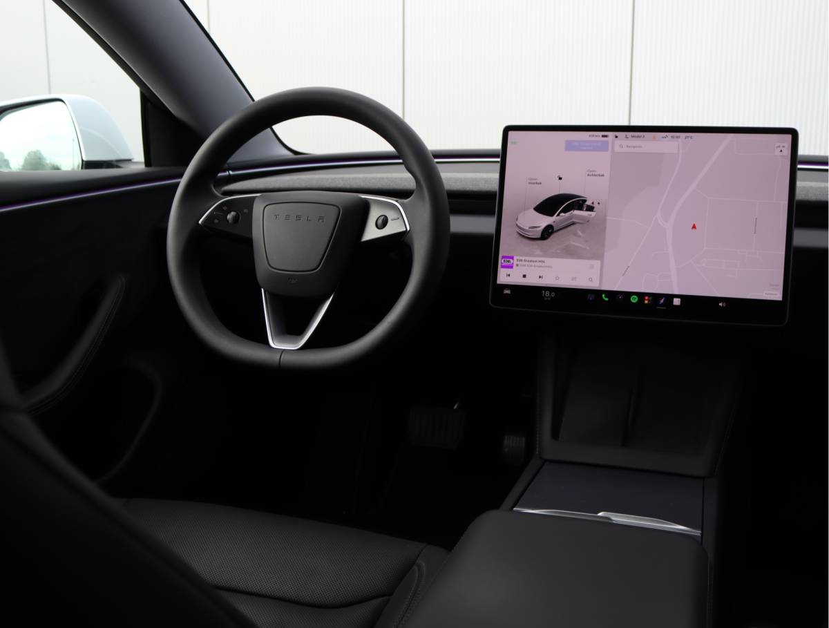 Tesla Model 3 Tesla Model 3 Premium Long Range Highland | Premium Audio | Org. NL