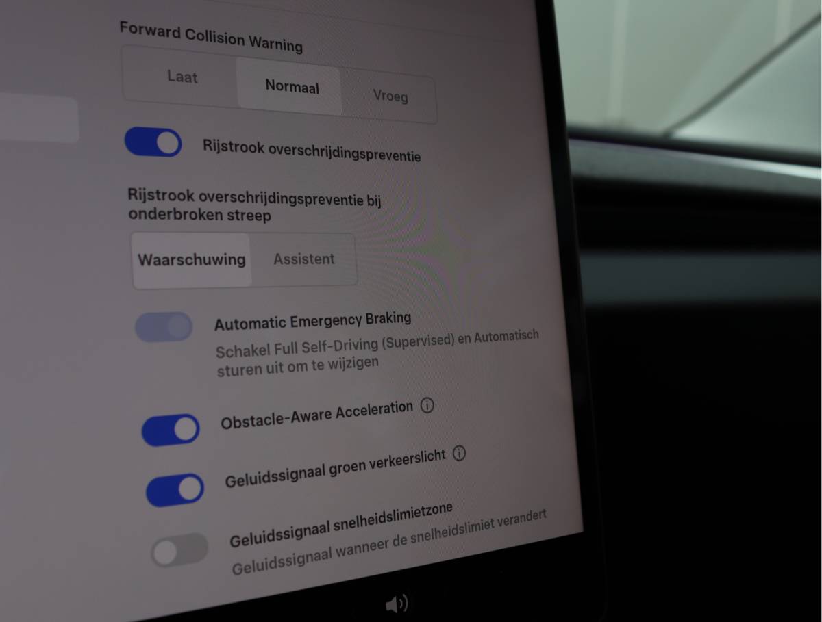 Tesla Model 3 Tesla Model 3 Premium Long Range Highland | Premium Audio | Org. NL