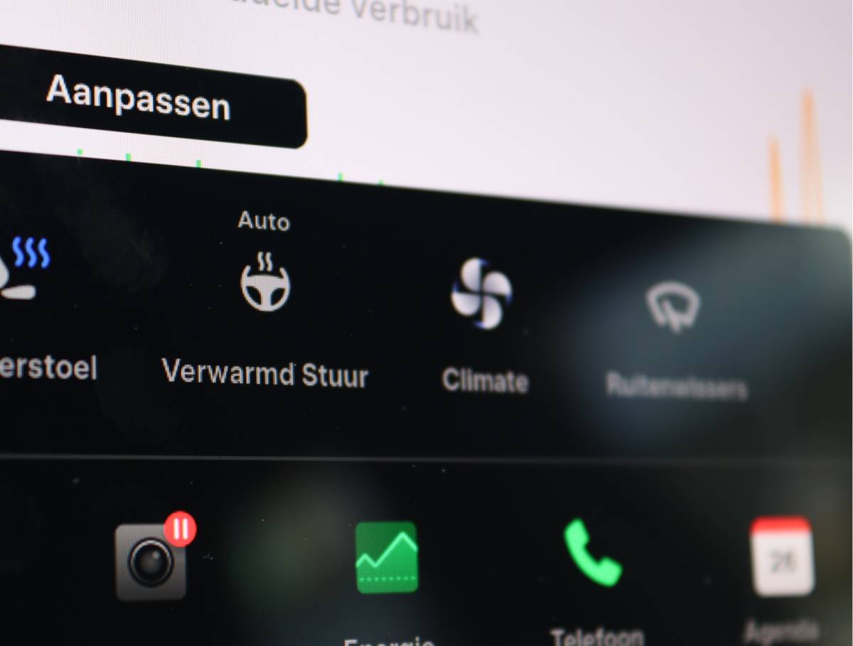 Tesla Model 3 Tesla Model 3 Premium Long Range Highland | Premium Audio | Org. NL