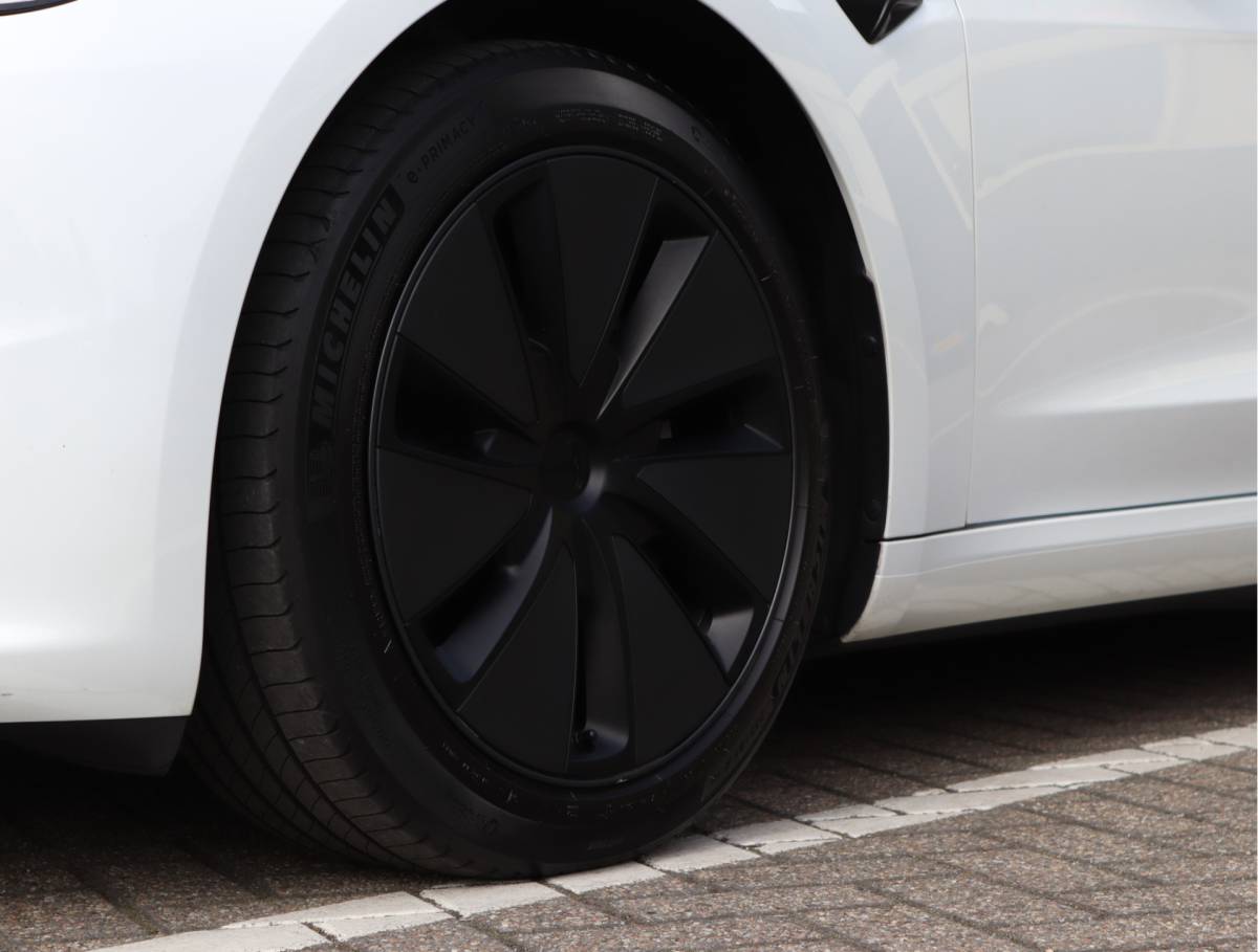 Tesla Model 3 Tesla Model 3 Premium Long Range Highland | Premium Audio | Org. NL