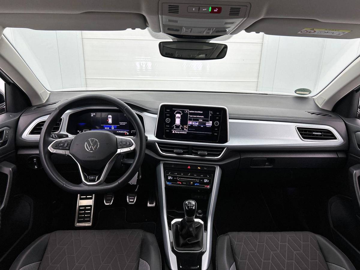 Volkswagen T-Roc Volkswagen T-Roc 1.0 TSI GOAL CLIMA | FULL-LED | VIRTUAL | PRIVACY-GLASS