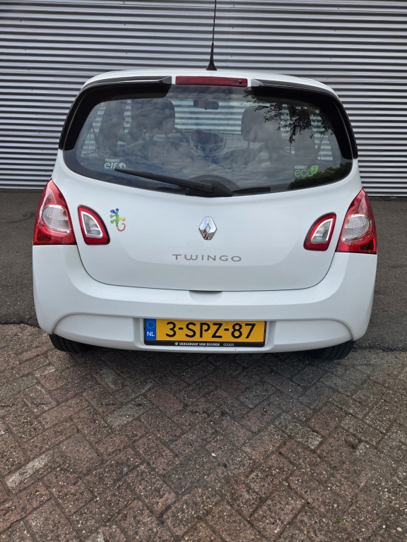 Renault Twingo Renault Twingo 1.2 16V Parisienne, lage km stand/ nw distributie