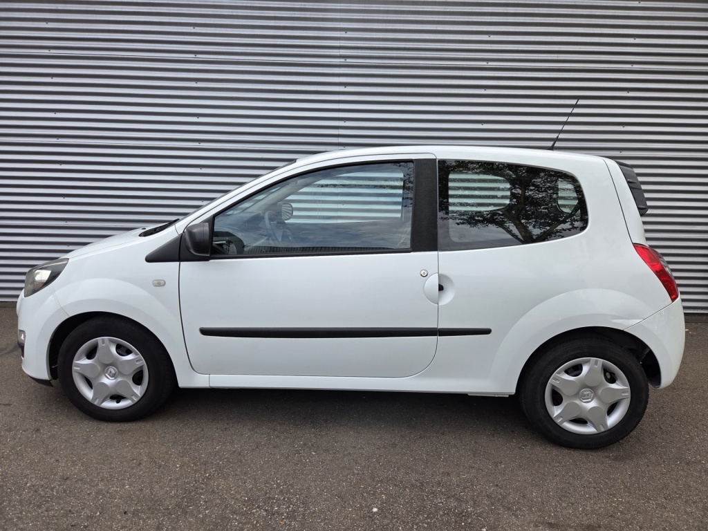 Renault Twingo Renault Twingo 1.2 16V Parisienne, lage km stand/ nw distributie