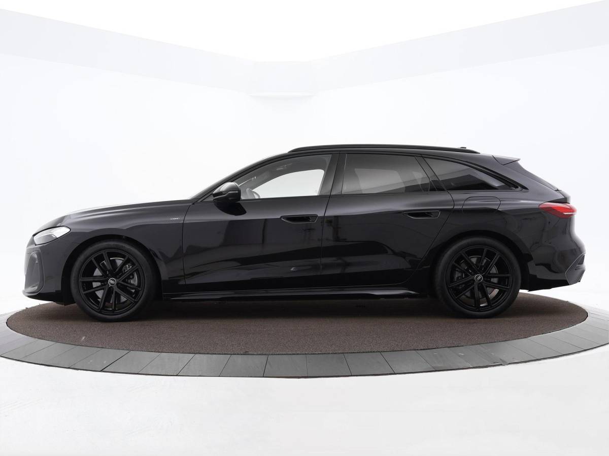 Audi A5 Audi A5 Avant 2.0 e-hybrid Quattro 299pk S-Tronic S Edition  · 360 Camera · Inklap. Trekhaak · Bijrijdersscherm · Side Assist · Keyless · Matrix LED · Garantie t/m 05-08-2029 of 100.000km