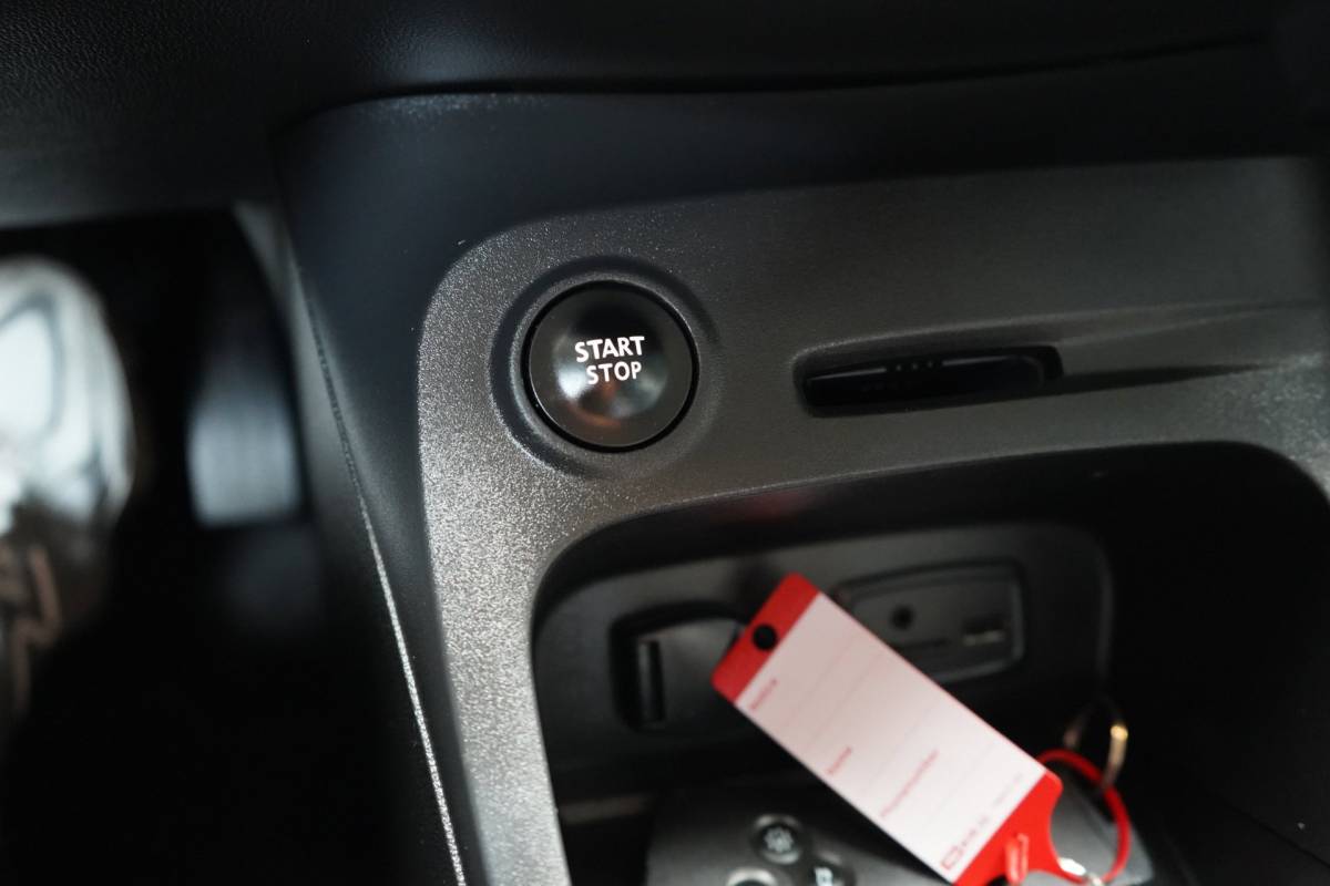 Renault Captur Renault Captur 1.2 TCe Dynamique | ACHTERUITRIJC. | TREKHAAK | CRUISE | AIRCO | PDC | NAVI | START/STOP | NAP | APK