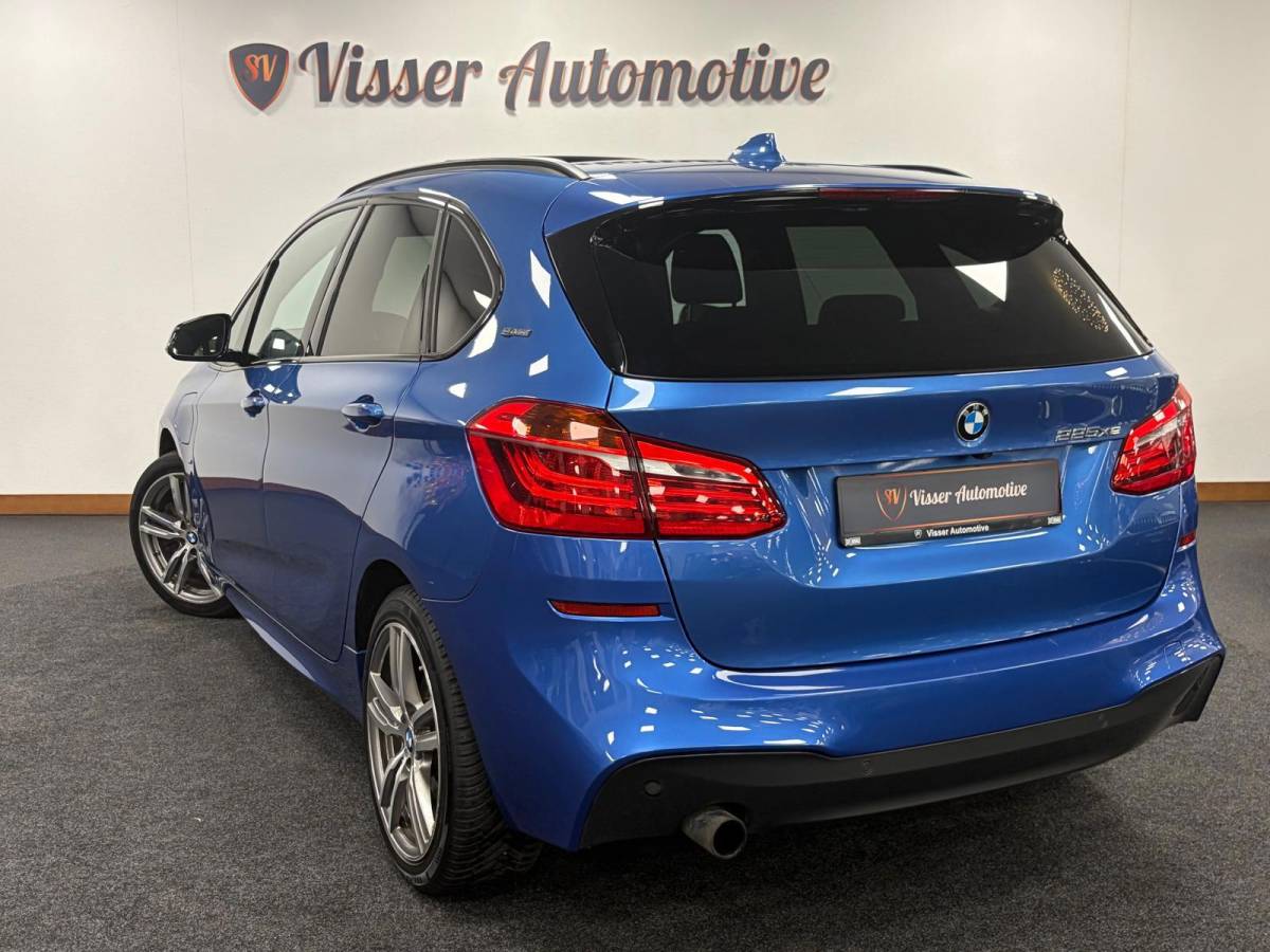 BMW 2 Serie BMW 2-serie Active Tourer 225XE Active Tourer*Plug-In Hybride*M-Sport*Head-Up*Pano*Leer*Winterpakket*Camera*