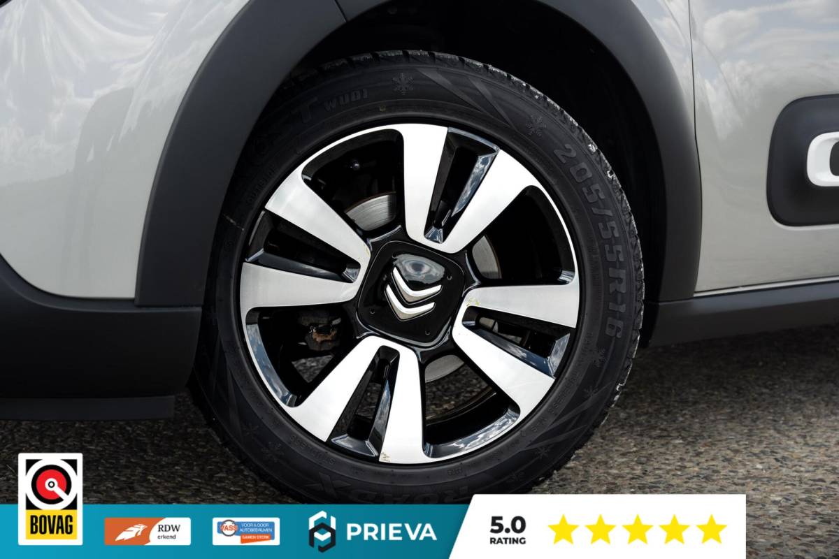 Citroën C3 Citroën C3 1.2 PureTech Shine | Apple CarPlay/Android Auto | stoelverwarming | Dealer onderhouden