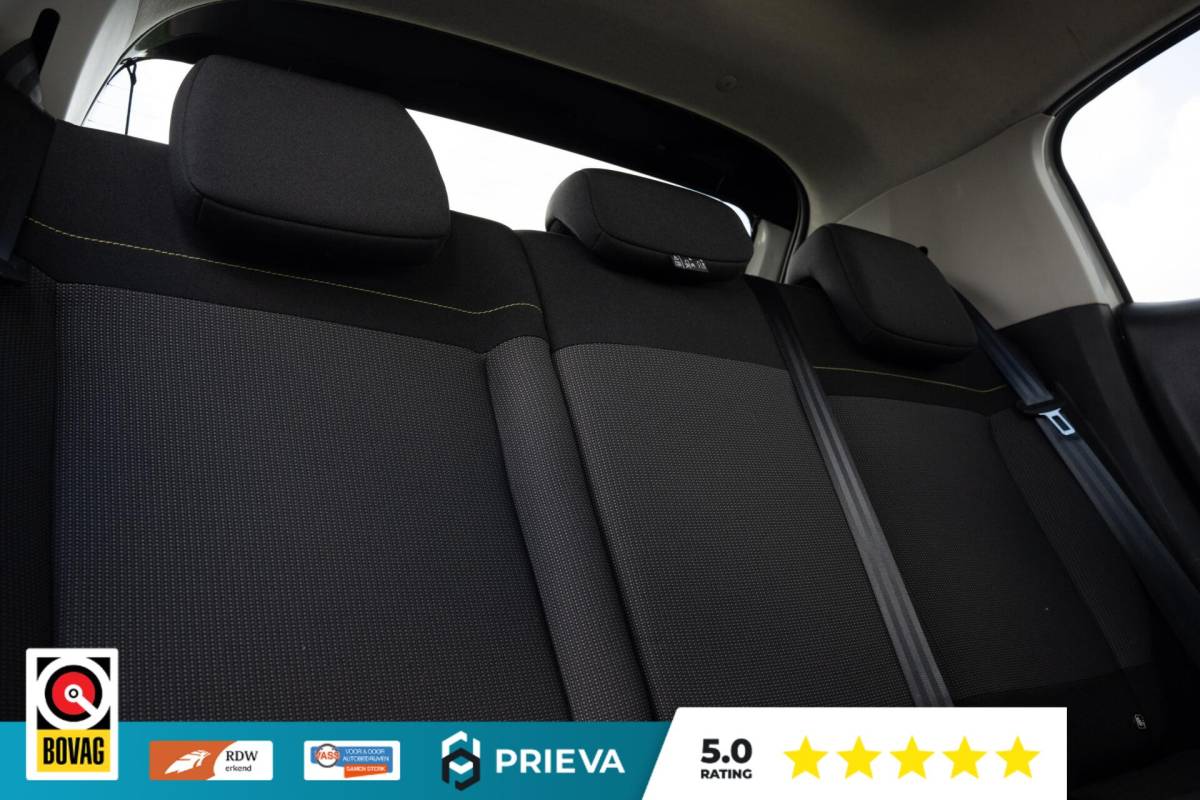 Citroën C3 Citroën C3 1.2 PureTech Shine | Apple CarPlay/Android Auto | stoelverwarming | Dealer onderhouden