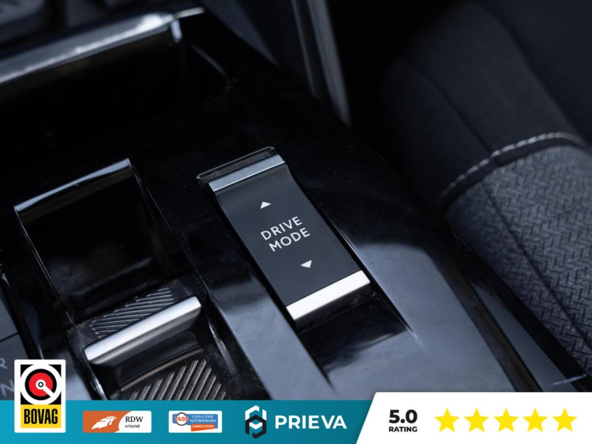 Citroën C4 Citroën C4 PureTech Feel | Navigatie | CarPlay | Cruise