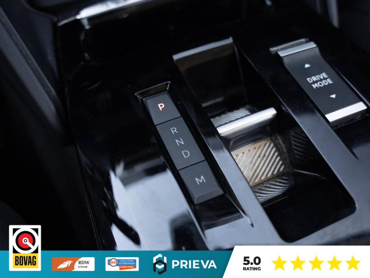 Citroën C4 Citroën C4 PureTech Feel | Navigatie | CarPlay | Cruise