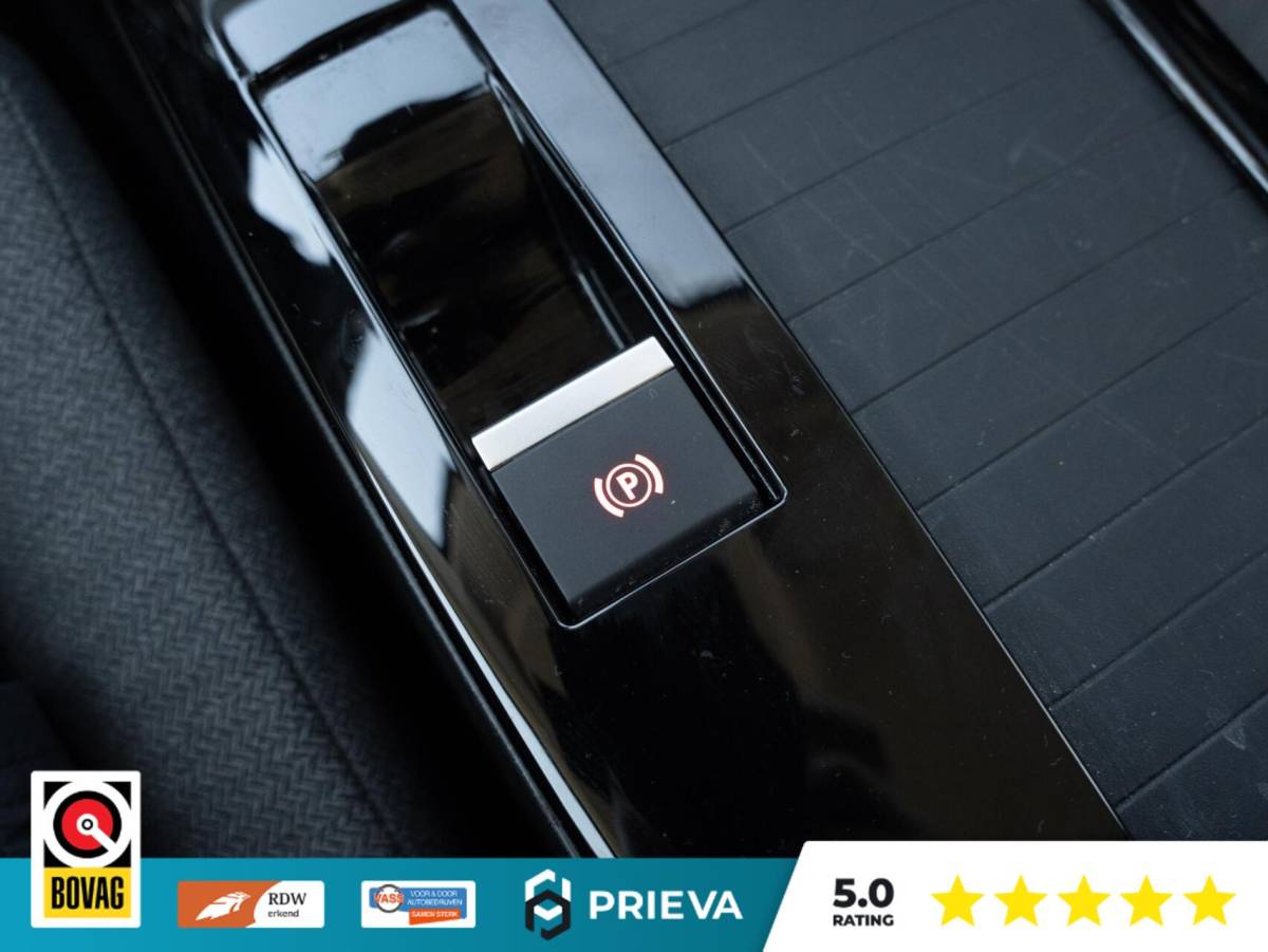 Citroën C4 Citroën C4 PureTech Feel | Navigatie | CarPlay | Cruise