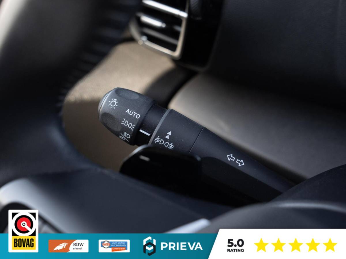 Citroën C4 Citroën C4 PureTech Feel | Navigatie | CarPlay | Cruise