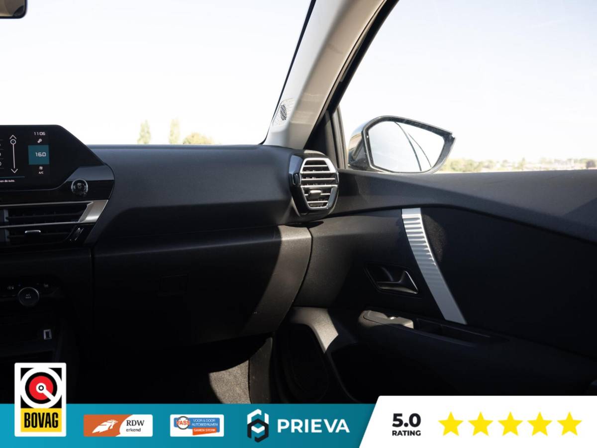Citroën C4 Citroën C4 PureTech Feel | Navigatie | CarPlay | Cruise