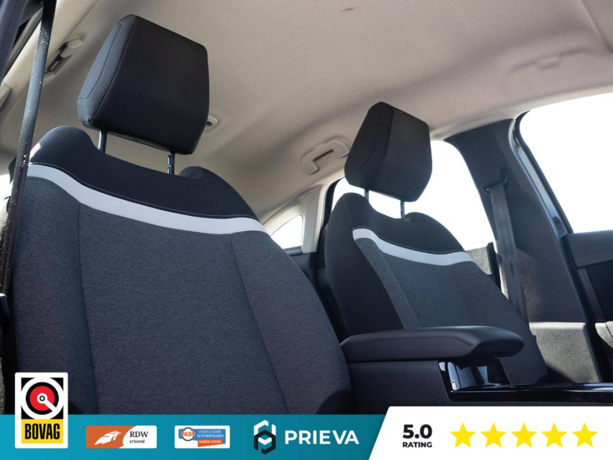 Citroën C4 Citroën C4 PureTech Feel | Navigatie | CarPlay | Cruise