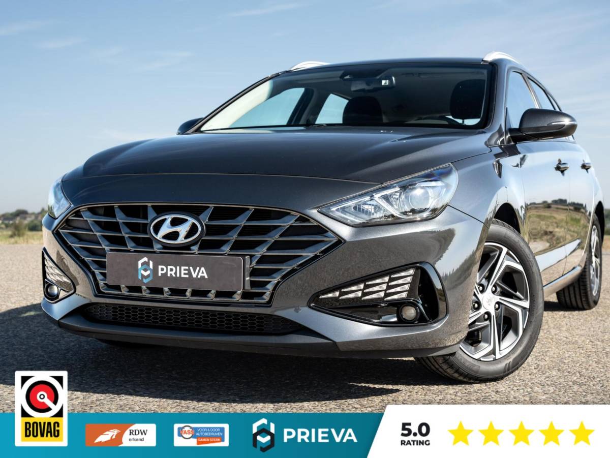 Hyundai i30 Hyundai i30 CW 1.0 T-GDI Essential 120PK | Dealer| Stoel- & Stuurverwarming | Camera | CarPlay