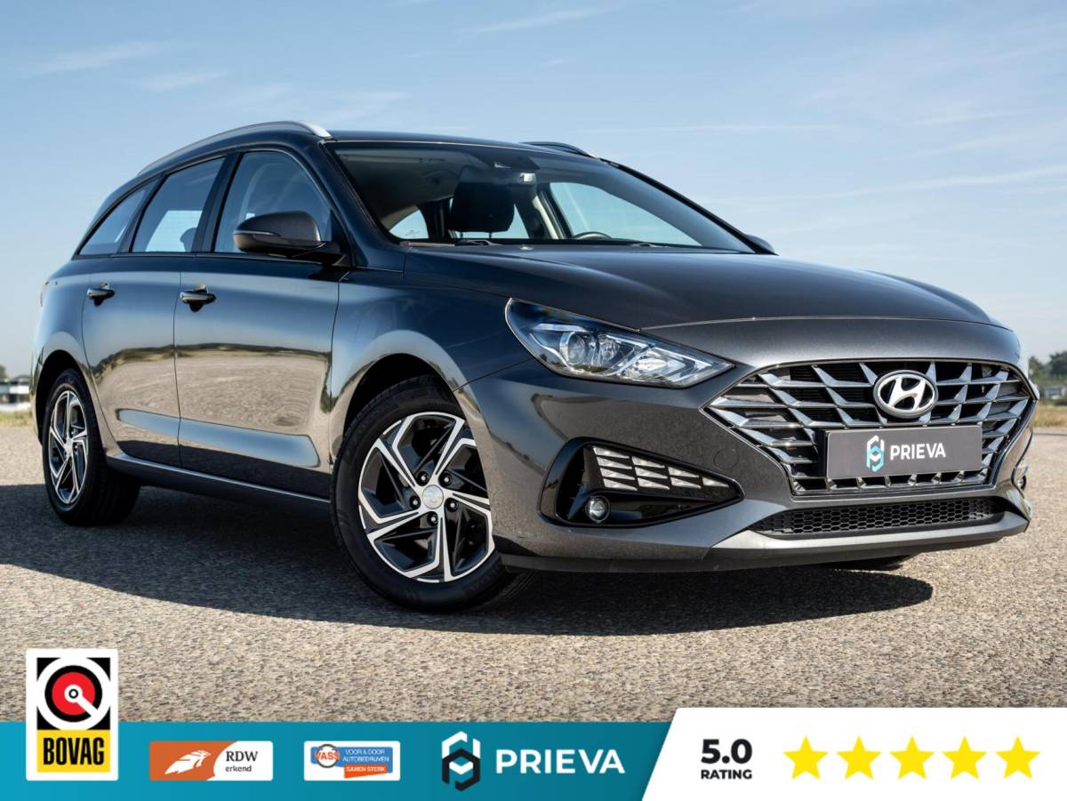 Hyundai i30 Hyundai i30 CW 1.0 T-GDI Essential 120PK | Dealer| Stoel- & Stuurverwarming | Camera | CarPlay