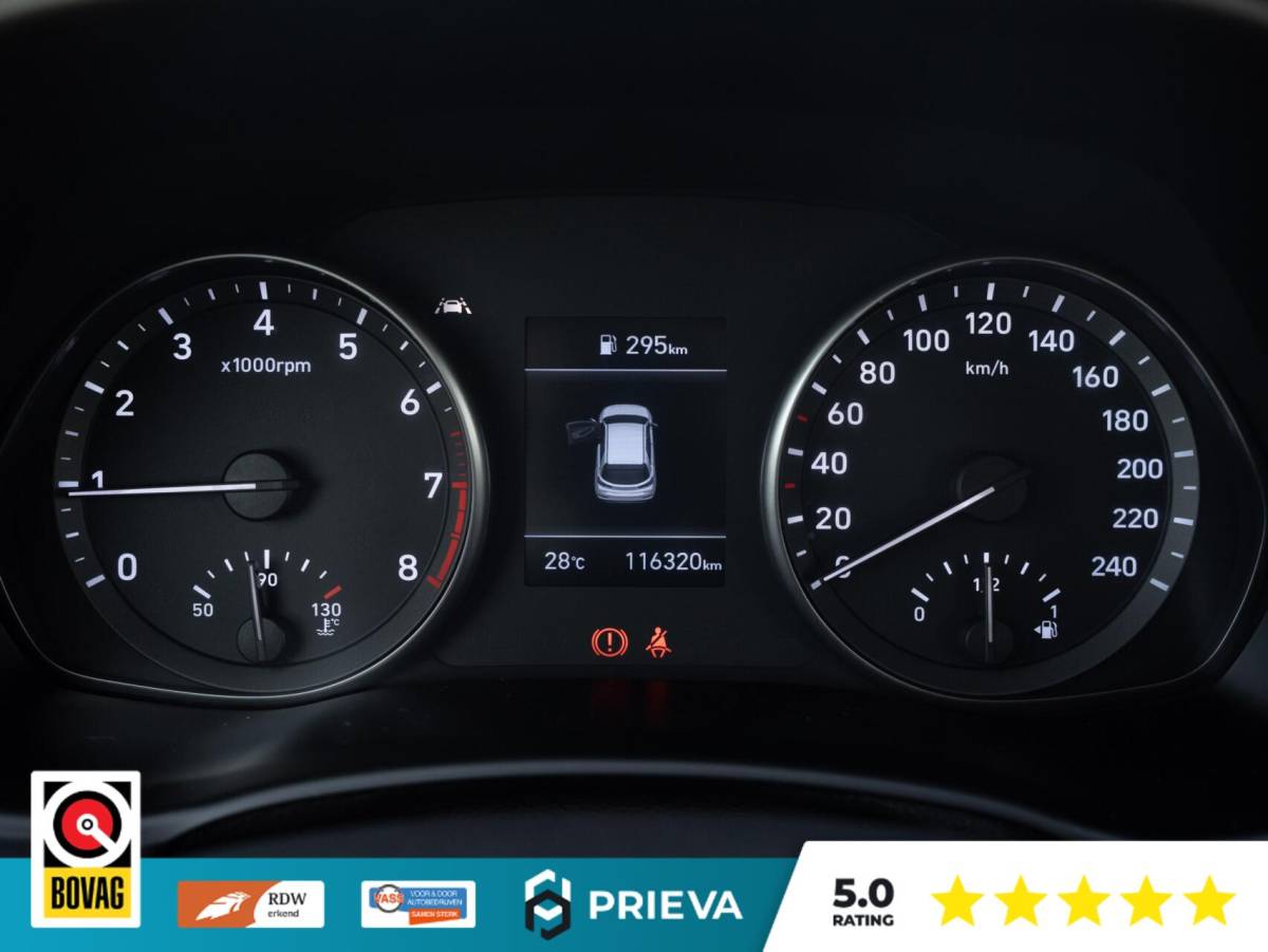 Hyundai i30 Hyundai i30 CW 1.0 T-GDI Essential 120PK | Dealer| Stoel- & Stuurverwarming | Camera | CarPlay