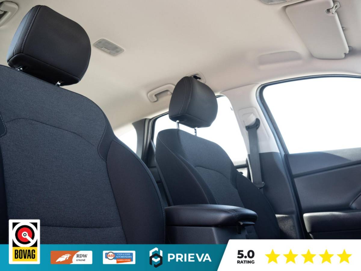Hyundai i30 Hyundai i30 CW 1.0 T-GDI Essential 120PK | Dealer| Stoel- & Stuurverwarming | Camera | CarPlay