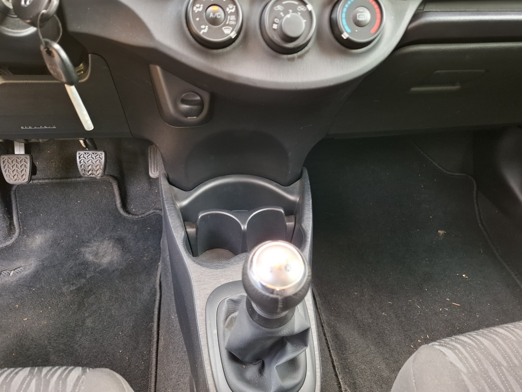 Toyota Yaris Toyota Yaris 1.0 VVT-i Now