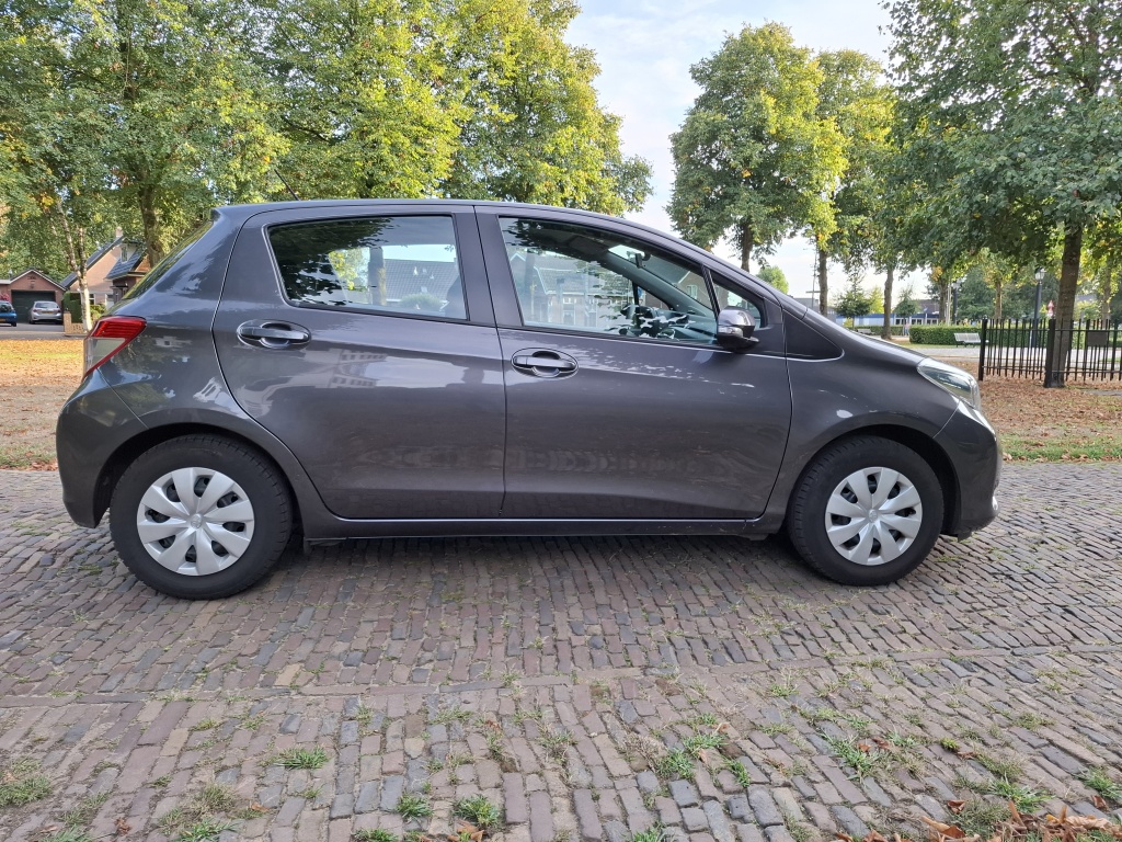 Toyota Yaris Toyota Yaris 1.0 VVT-i Now