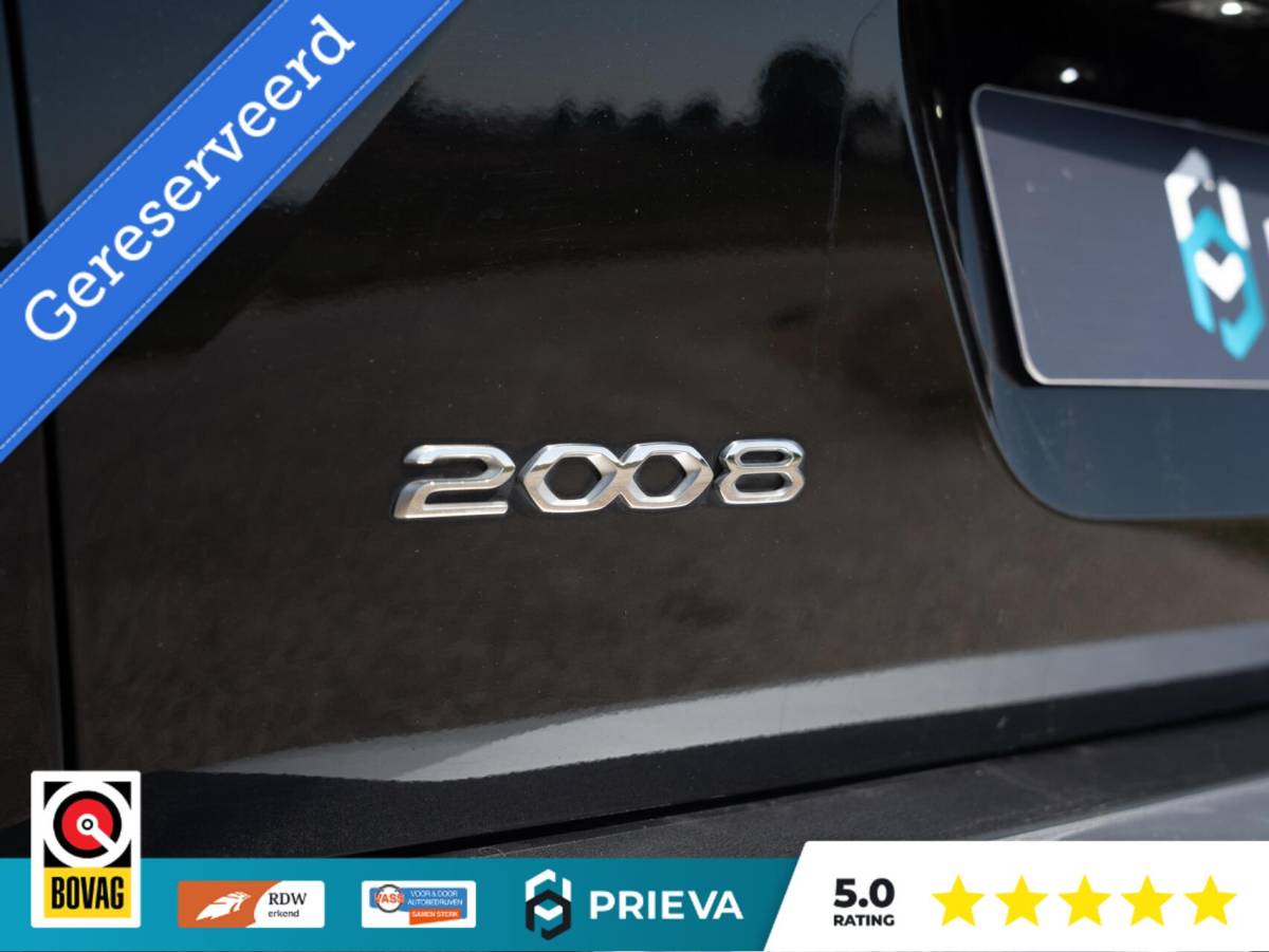Peugeot 2008 Peugeot 2008 1.2 PureTech 130PK | Dealer | ACC | Camera | leder | Stoelverwarming | CarPlay