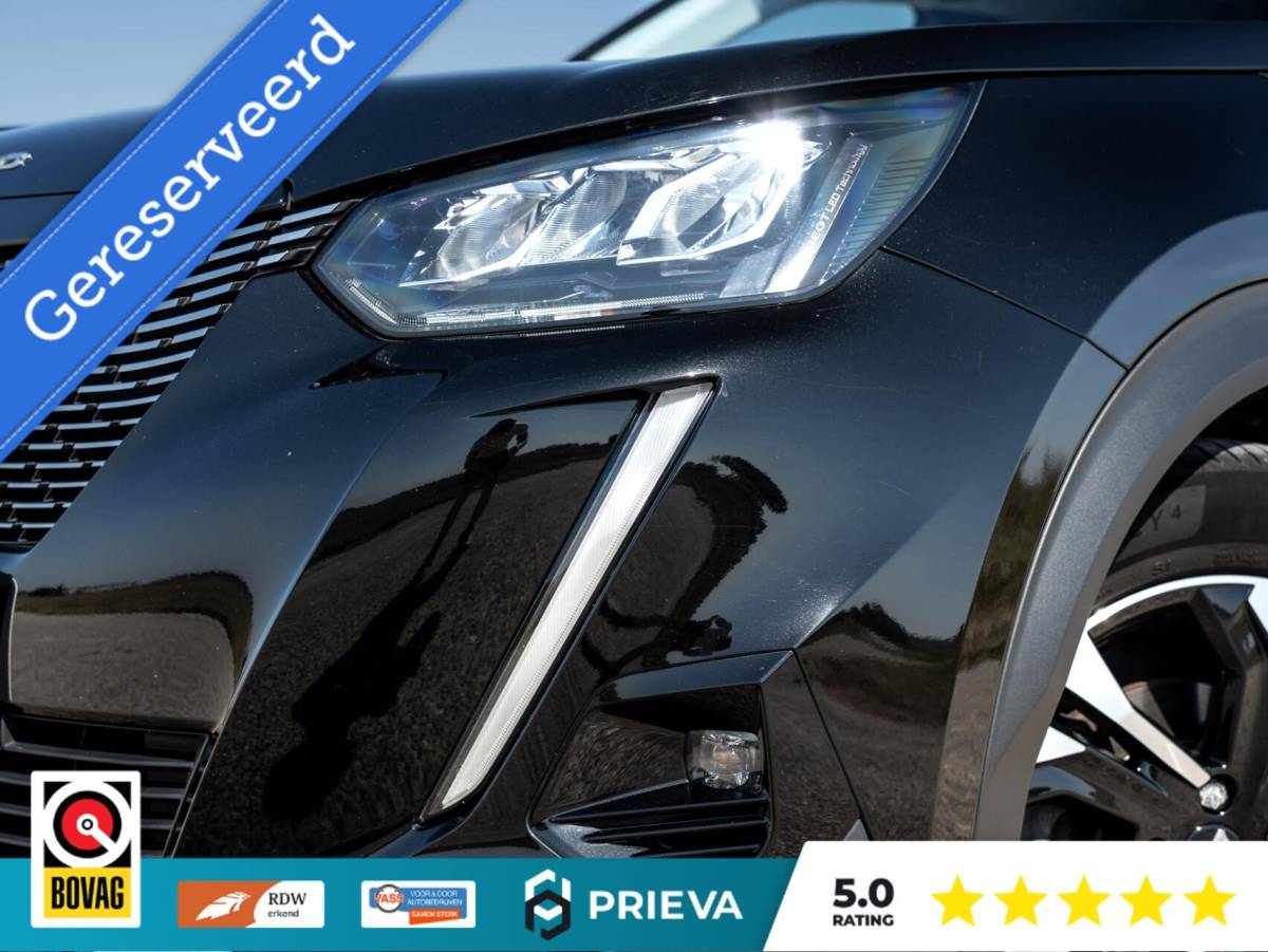 Peugeot 2008 Peugeot 2008 1.2 PureTech 130PK | Dealer | ACC | Camera | leder | Stoelverwarming | CarPlay