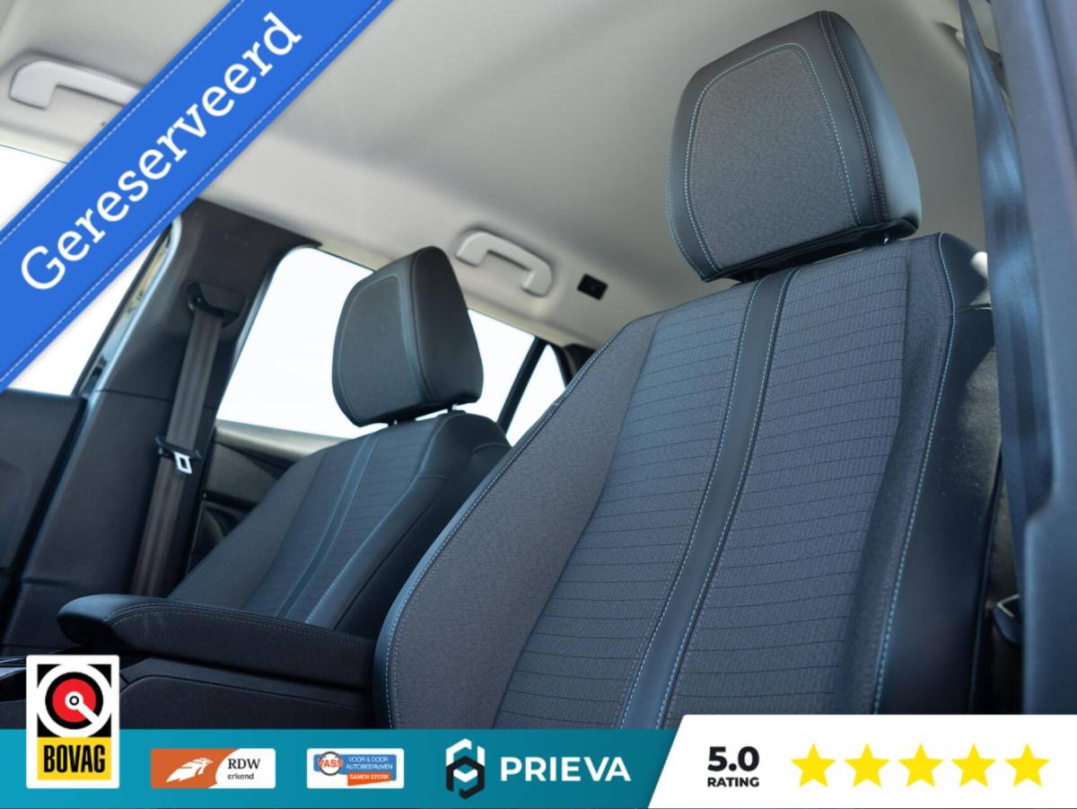 Peugeot 2008 Peugeot 2008 1.2 PureTech 130PK | Dealer | ACC | Camera | leder | Stoelverwarming | CarPlay
