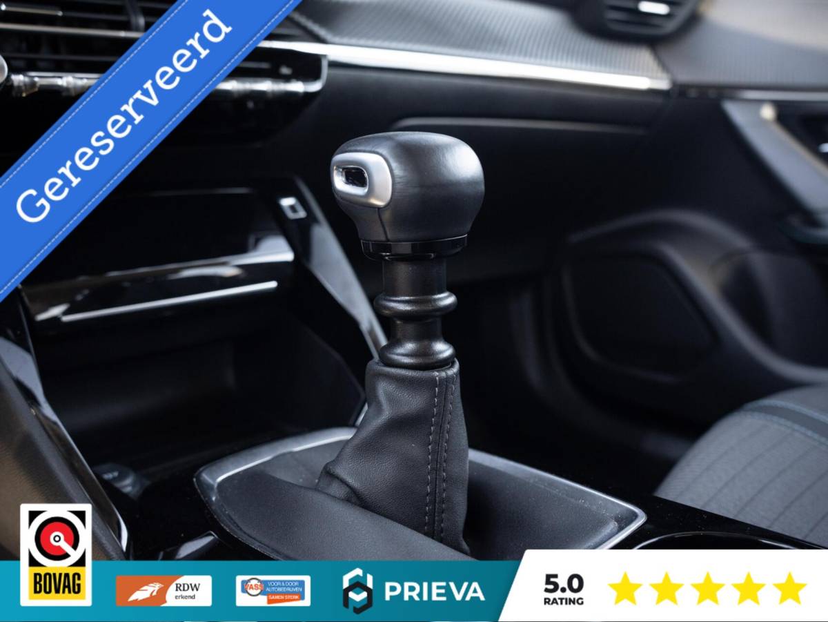 Peugeot 2008 Peugeot 2008 1.2 PureTech 130PK | Dealer | ACC | Camera | leder | Stoelverwarming | CarPlay