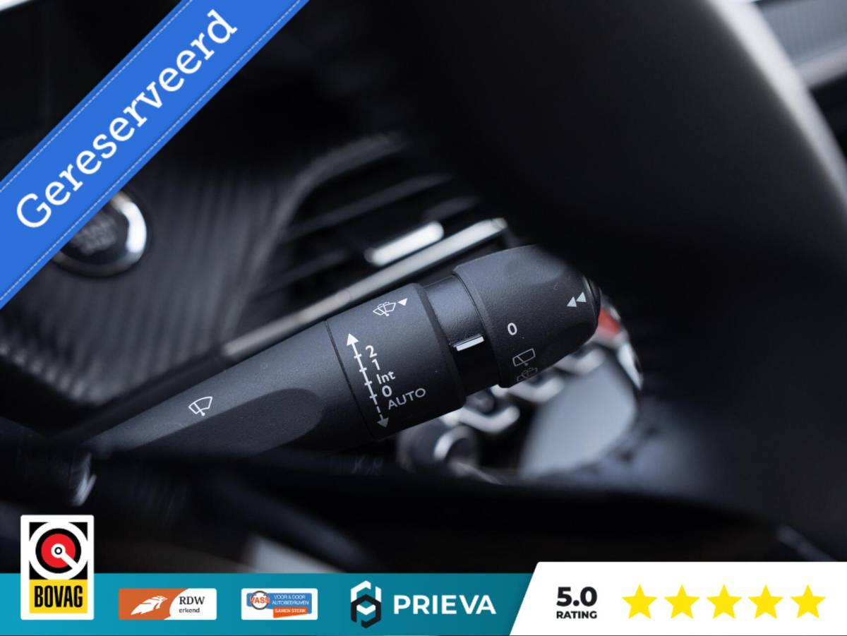 Peugeot 2008 Peugeot 2008 1.2 PureTech 130PK | Dealer | ACC | Camera | leder | Stoelverwarming | CarPlay