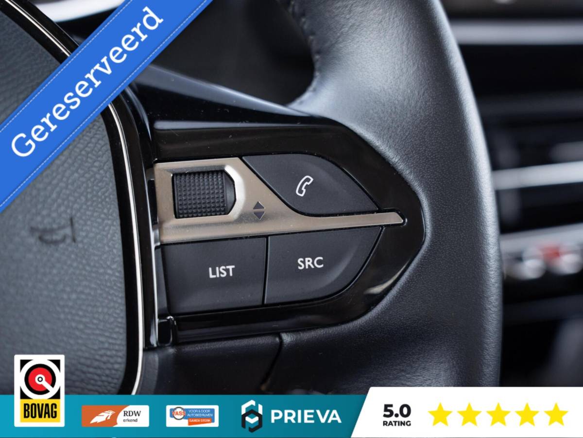 Peugeot 2008 Peugeot 2008 1.2 PureTech 130PK | Dealer | ACC | Camera | leder | Stoelverwarming | CarPlay