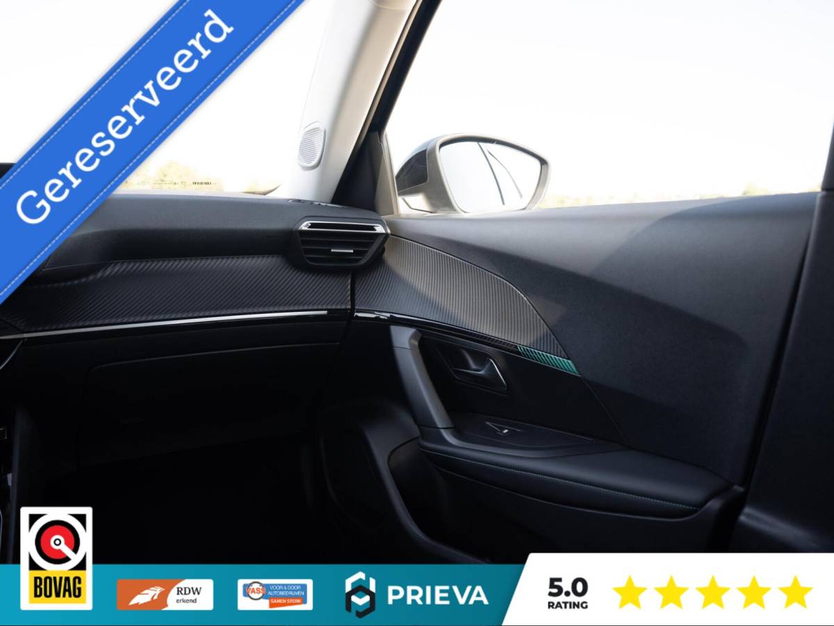 Peugeot 2008 Peugeot 2008 1.2 PureTech 130PK | Dealer | ACC | Camera | leder | Stoelverwarming | CarPlay